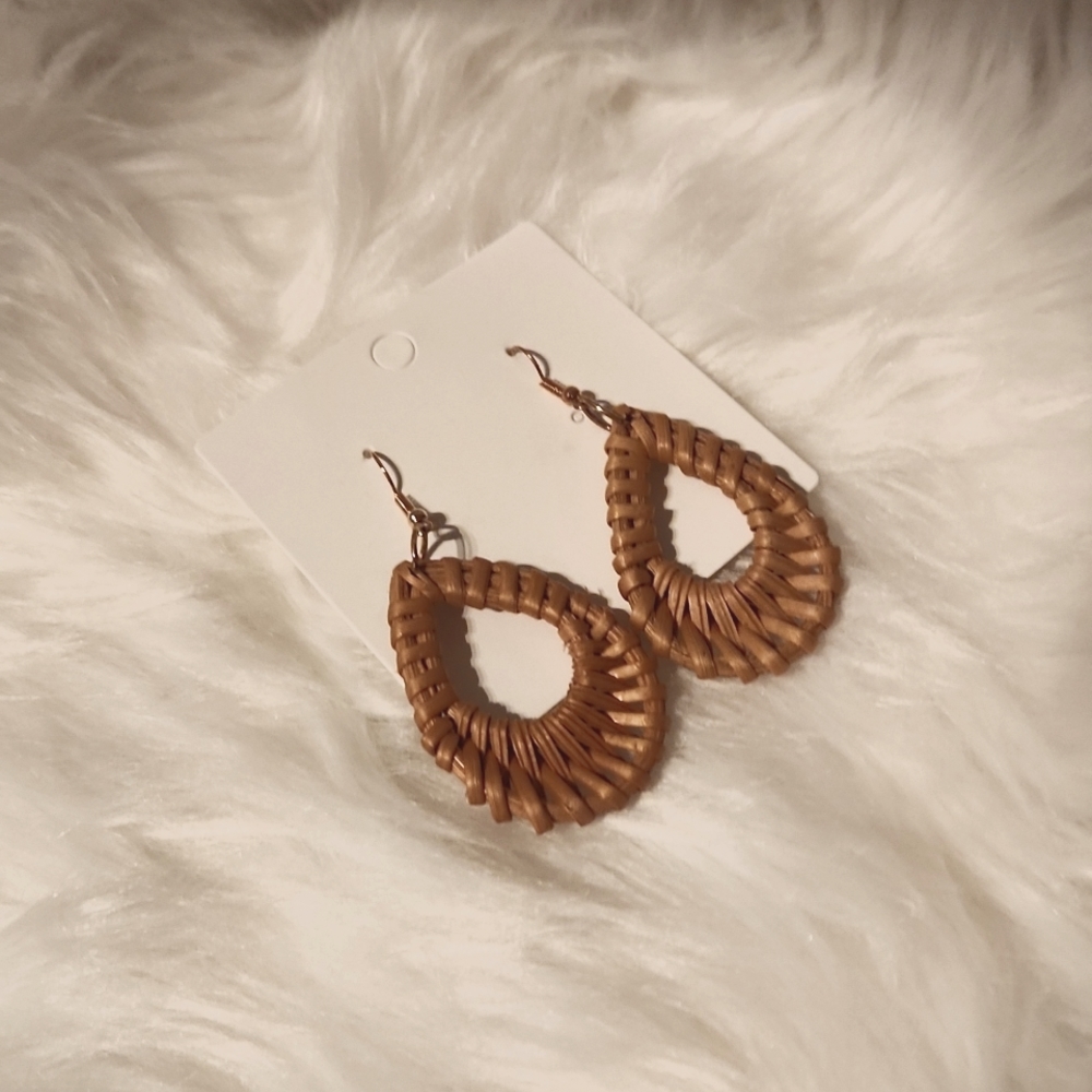 Bamboo earrings ✨️